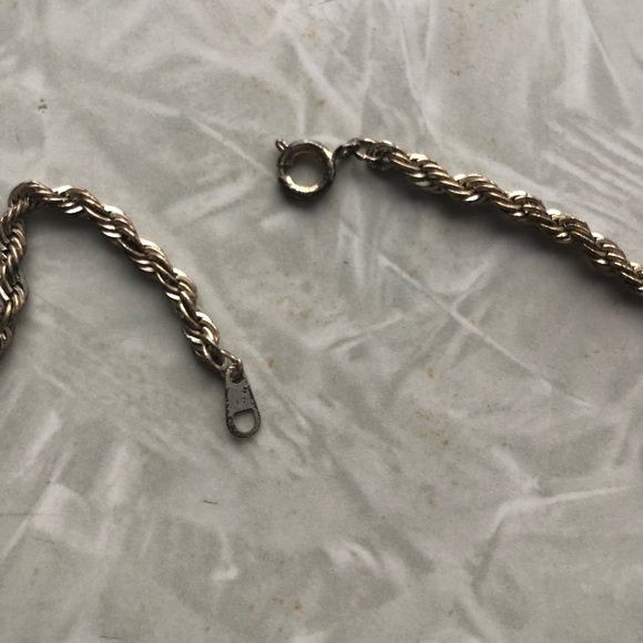 Costume Jewelry Lot 2 Necklaces & 3 Bracelets CLOSET CLEAR OUT - Picture 7 of 14